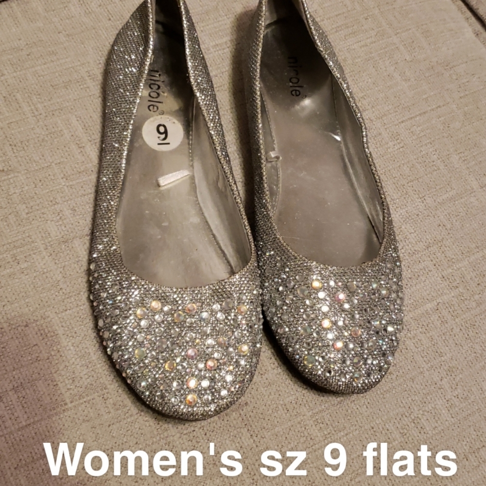 Silver Shiny Flats size 9